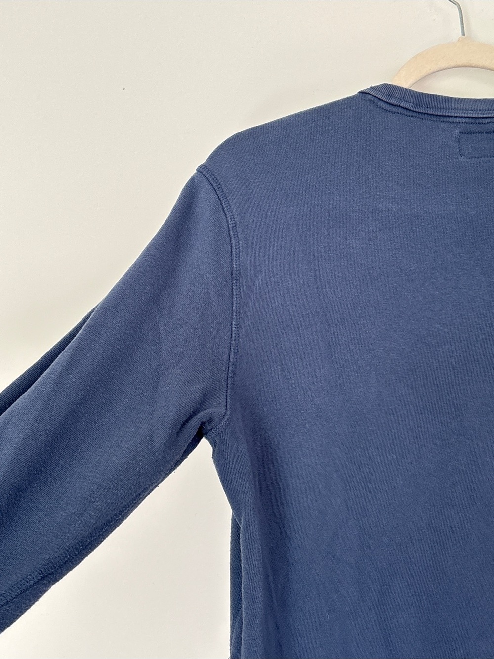 Faherty Women's Crewneck Sweatshirt Medium Sag Harbor New York Casual Cozy D63 - Picture 11 of 13